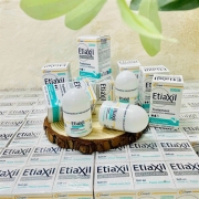 Lăn nách ETIAXIL của Pháp 15ml